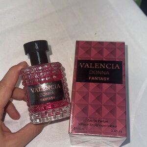 Donna Fantasy Eau de Parfum - Pink